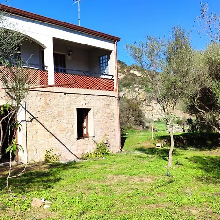 Апартаменты La Casetta In Campagna